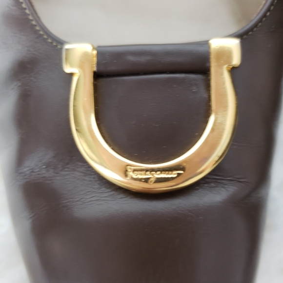 RARE Vintage Salvatore Ferragamo Couture Gancini Shoes Heels Low Walking Comfort - Picture 9 of 16